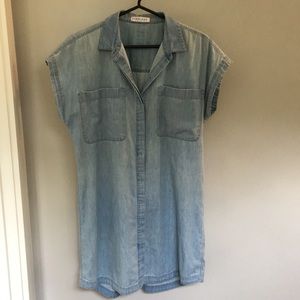 Everlane chambray blue shirt dress medium